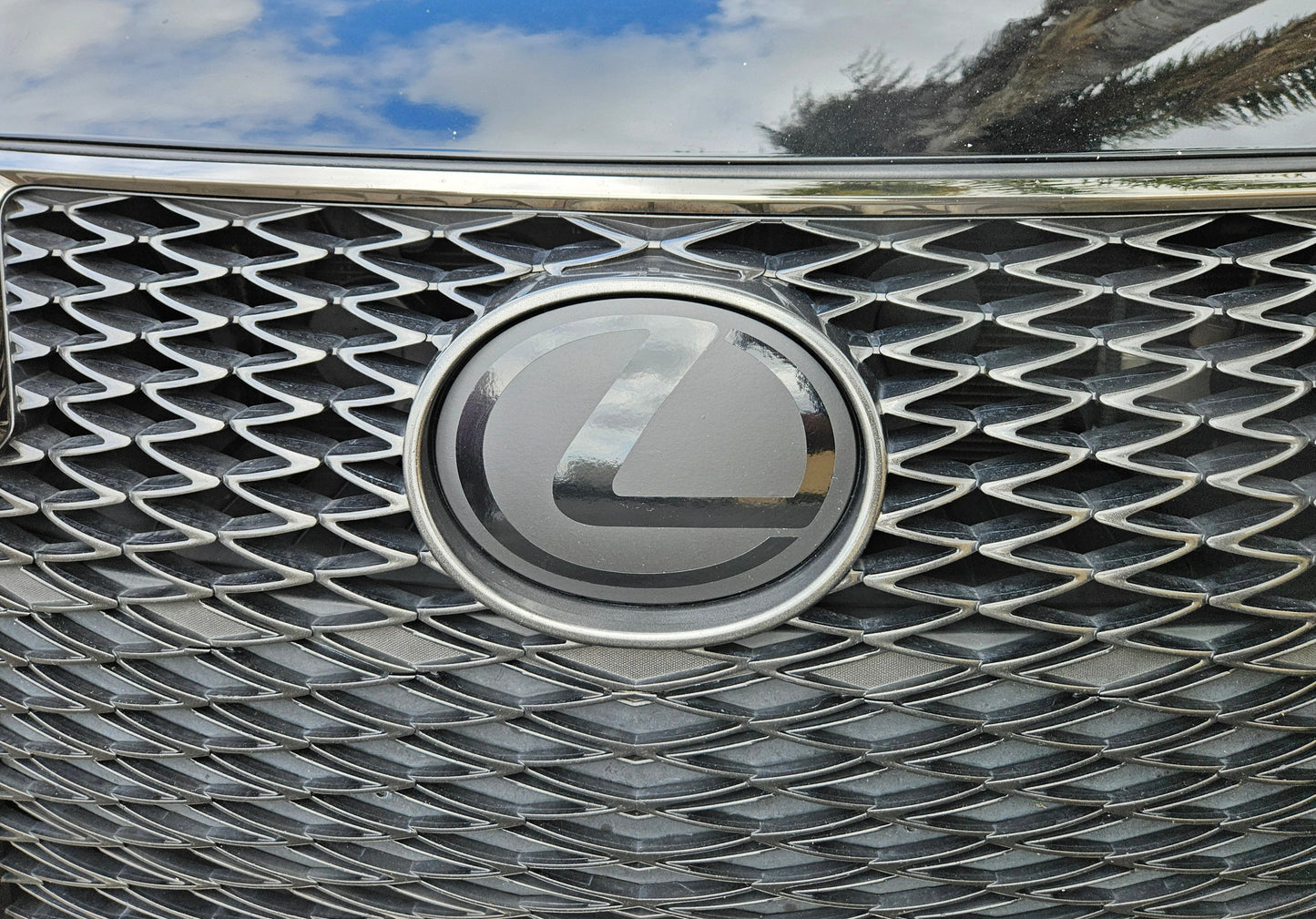 Stealth Lexus Emblem Front Only Vinyl Overlay Decal | IS,ES,RX